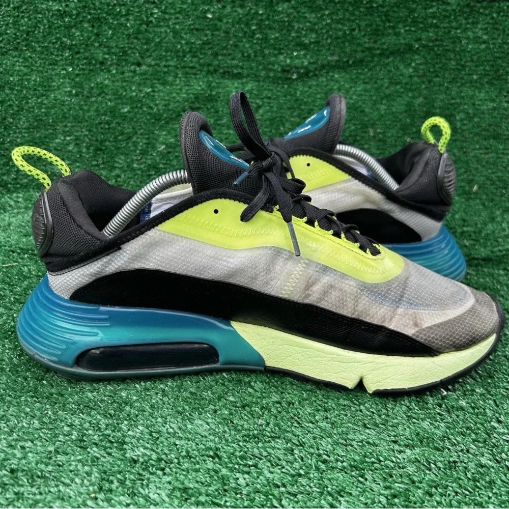 Nike Air Max 2090 Mens 11.5 White Black Volt Blue Force BV9977-101 Running Shoes